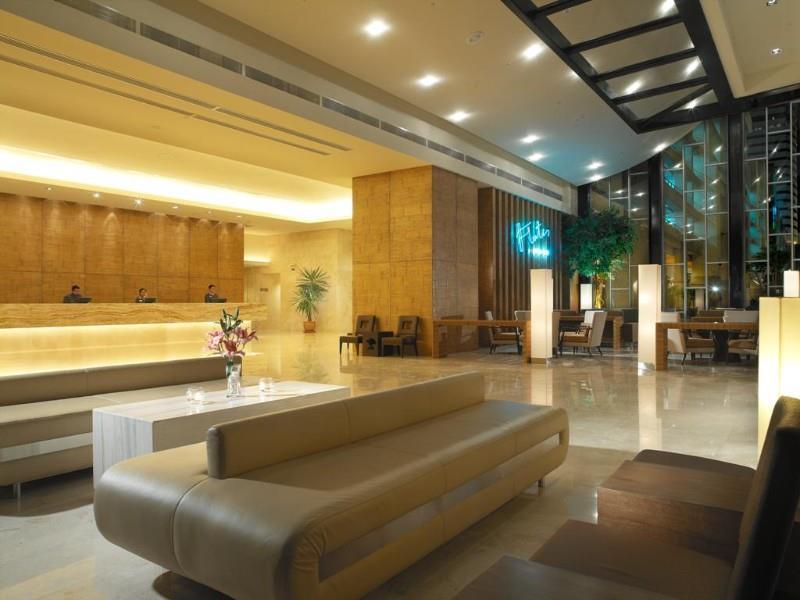 St Giles Boulevard Hotel