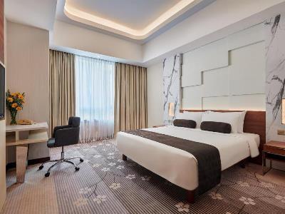 Hotel St Giles Boulevard 4*
